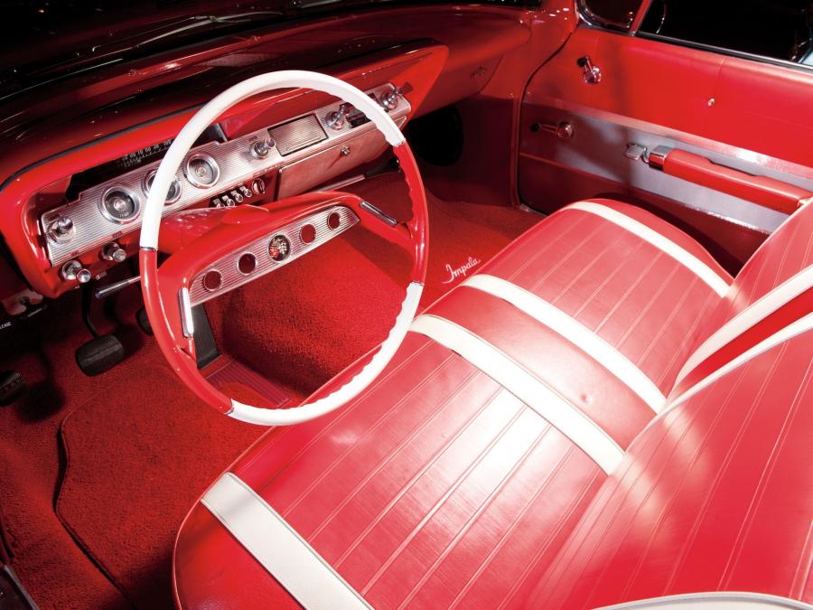  Chevrolet Impala SS 409 Convertible 1961 года  (фото 8 из 17)